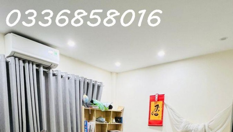 Siêu Hot!!! Bán Gấp Nhà Cầu Giấy, 5 Tầng Siêu Đẹp, Lô Góc 51m*MT 5m, SĐCC.